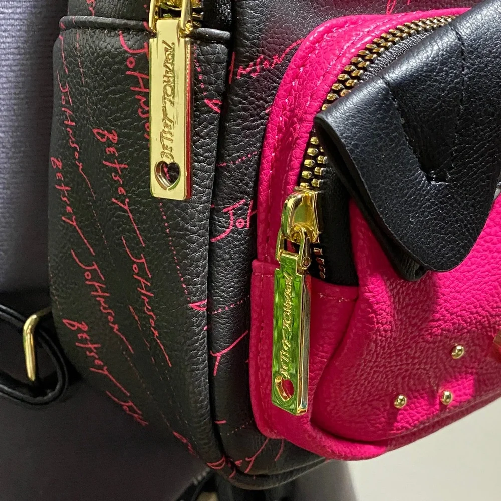 Betsey Johnson Mini pink dog backpack